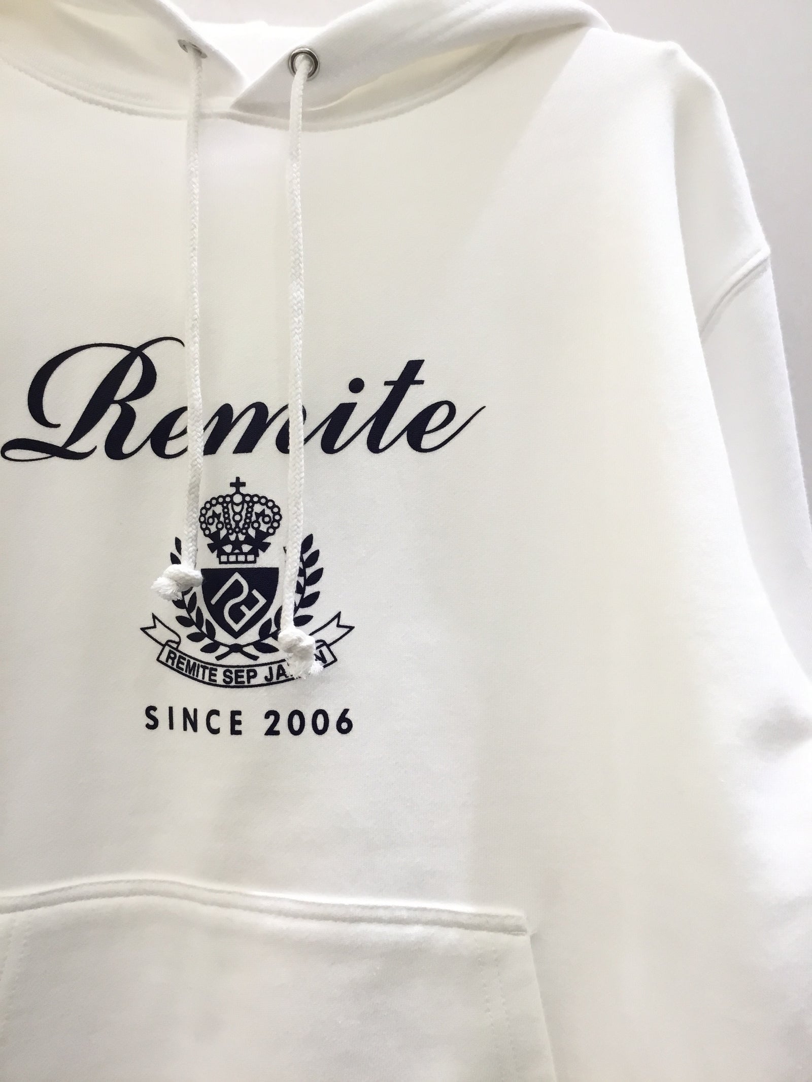 アミパリス コットン ロゴ スウェット パーカー A21HJ058 ホワイト L【中古】 AMI PARIS アミパリス グレー 刺繍ロゴ スウェットパーカー XXS